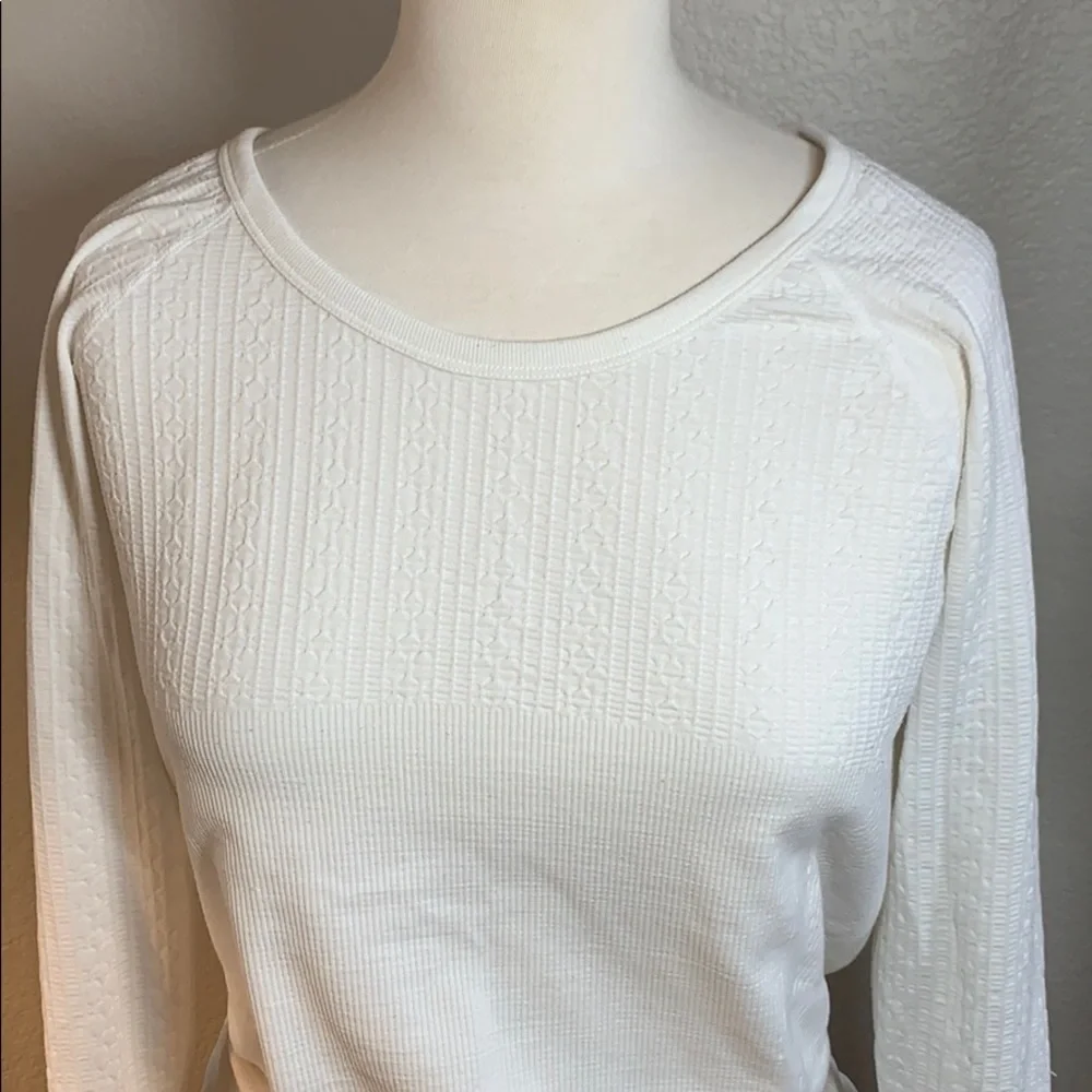 bright white athleta long sleeve top size LG - Picture 2 of 7
